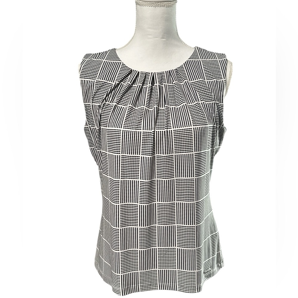 Calvin Klein Black and White Sleeveless‎ Women’s Blouse